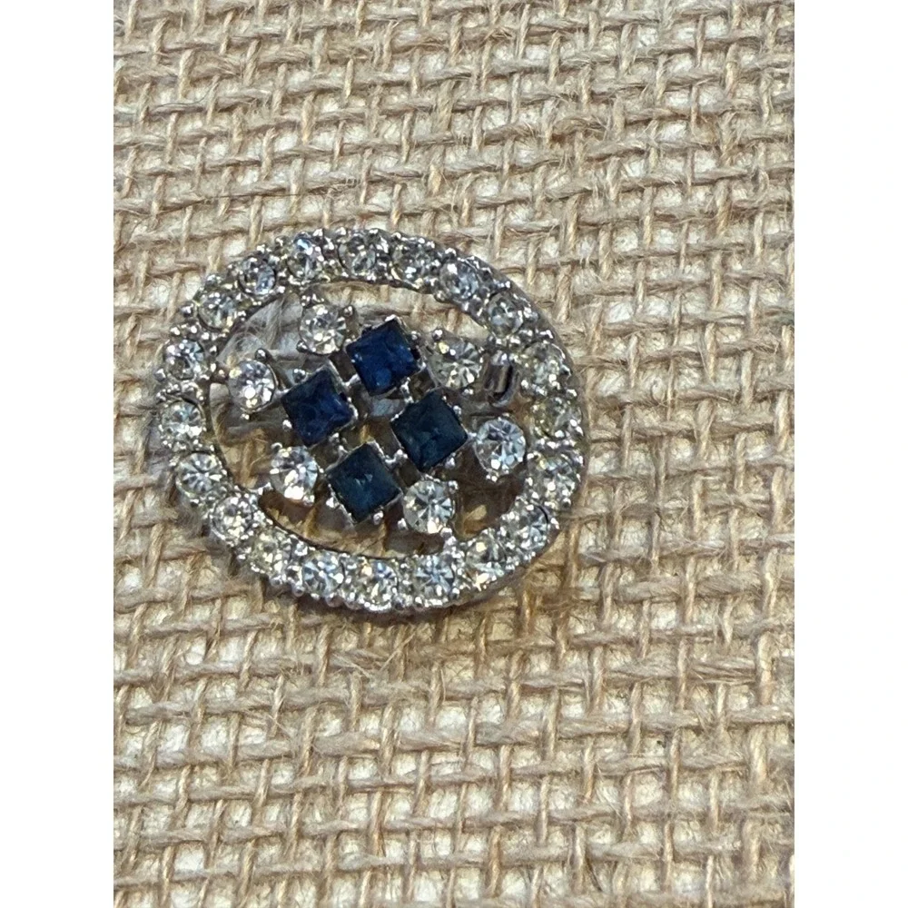 Vintage Silver Tone Blue Sapphire Rhinestone Oval Brooch Pin UV Fluorescent - Picture 3 of 8